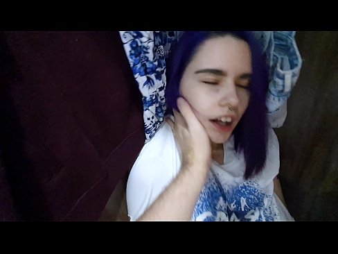 ❤️ געפונען מיין שוועסטער אין די שאַפע און געהאָלפֿן איר קומען פּאָרן ווידעא ביי אונדז ❌❤